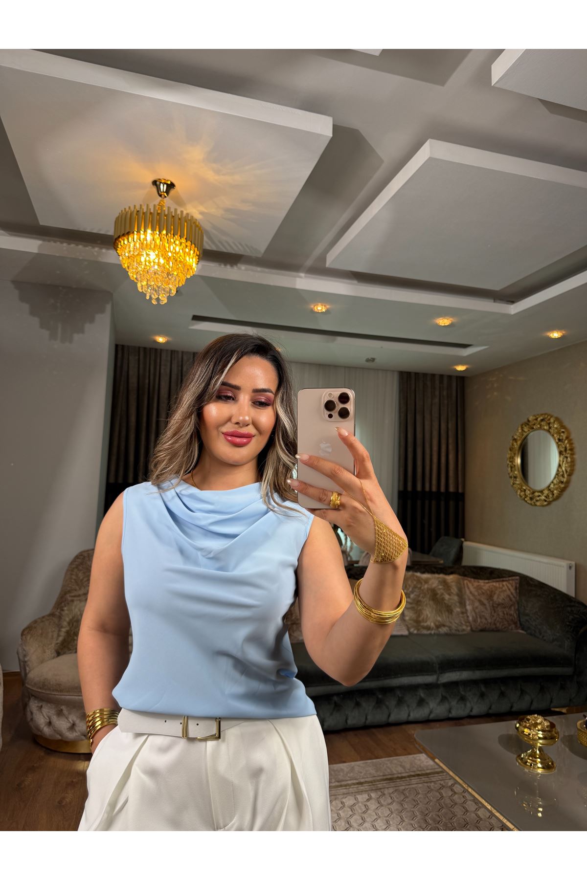 sateen degaje yaka kolsuz bluz-mavi