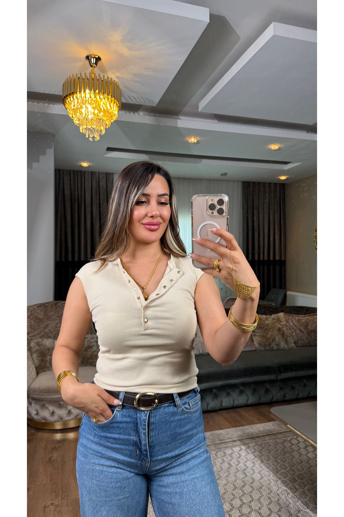 Dilvin düğmeli kısa kollu crop-taş