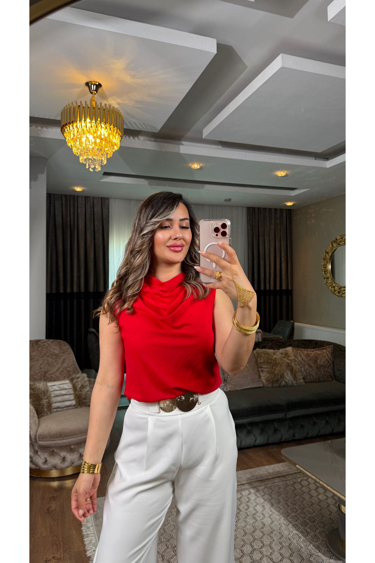 sateen degaje yaka kolsuz bluz-kırmızı