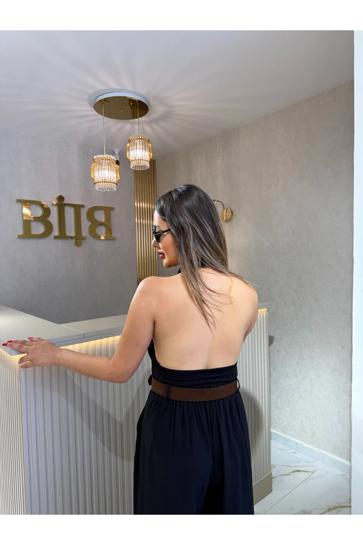 dilvin degaje yaka sırt dekolteli kolsuz bluz-siyah