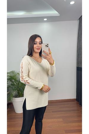 KOLU TAŞLI SELANİK TRİKO-KREM