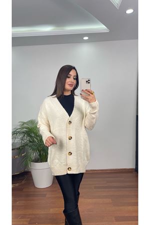 DÜĞMELİ YUMOŞ HIRKA-BEJ