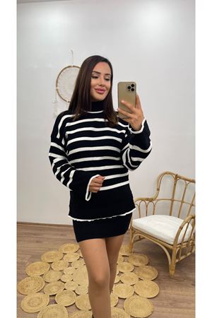 boğazlı çizgili kazak- siyah