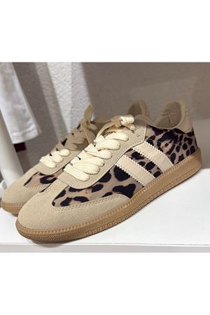 leopar desenli samba ayakkabı