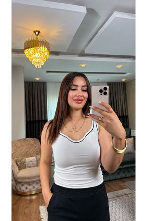 şeritli öpücük yaka crop-beyaz