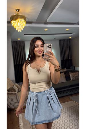 dilvin önü çıtçıtlı askılı bluz-bej