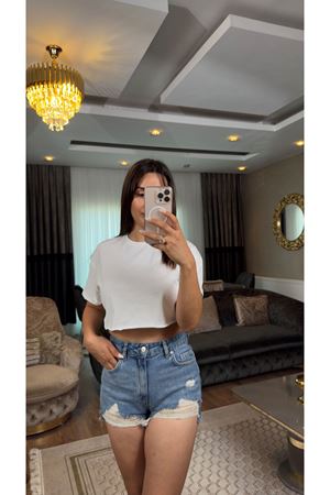 Quzu basic crop-beyaz