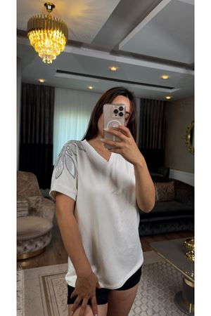 sarmaşık desenli bluz-beyaz