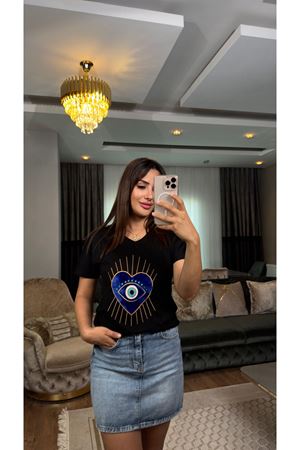 kalp göz işlemeli tişört-siyah