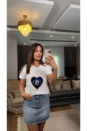 kalp göz işlemeli tişört-beyaz