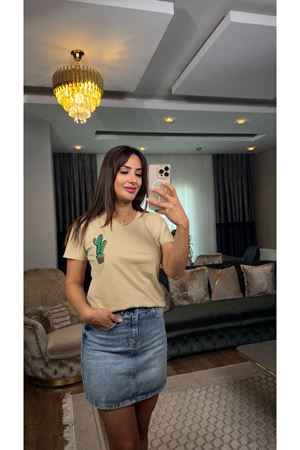 kaktüs işlemeli tişört-bej