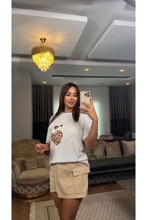 leopar kalp desen baskılı tişört-beyaz