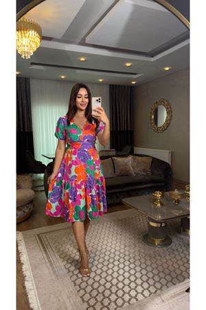 beli lastikli çiçek desen elbise-renkli