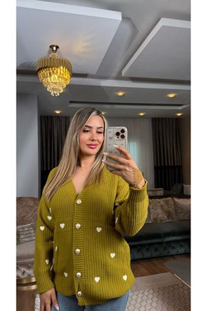 Nakışlı Kalpli Hırka Yağyeşililatte