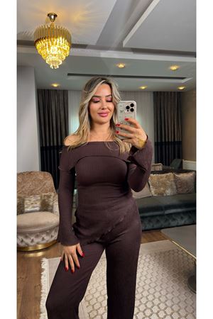 asimetrik takım-acıkahve