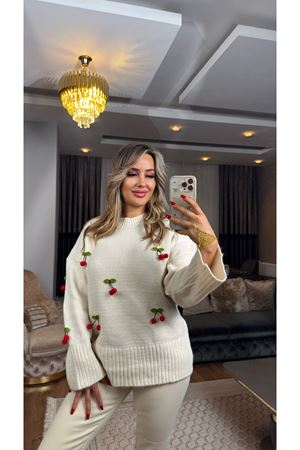 kirazlı oversize kazak-ekru