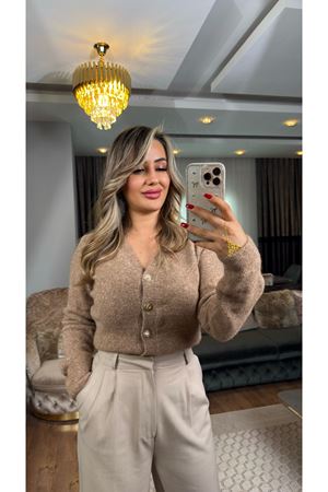 dilvin v yaka inci düğmeli triko hırka-vizon