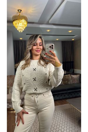 dilvin bisiklet yaka önü taş işlemeli kazak-bej