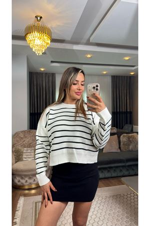 Çizgili Bisiklet Yaka Triko Beyazsiyah