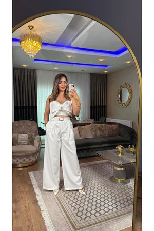 miss cix önü fiyonklu bluz-beyaz