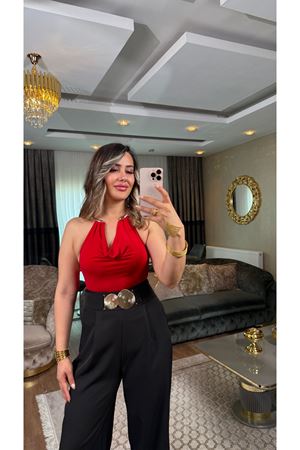 Quzu kolye detay bodysuit-kırmızı