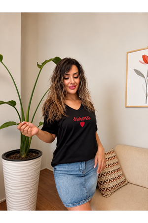 v yaka amour(aşk) baskılı kadın tişört-siyah