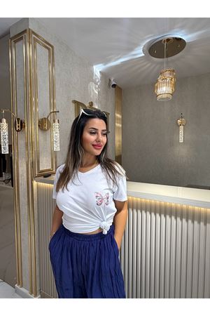 minimal kelebek baskı tişört-beyaz