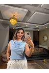 sateen degaje yaka kolsuz bluz-mavi